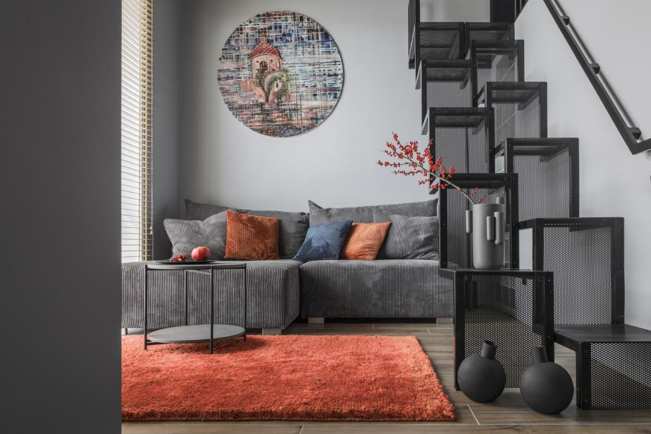 Ivis House Modern Apartment In Vilnius Old Town With Balcony Екстериор снимка