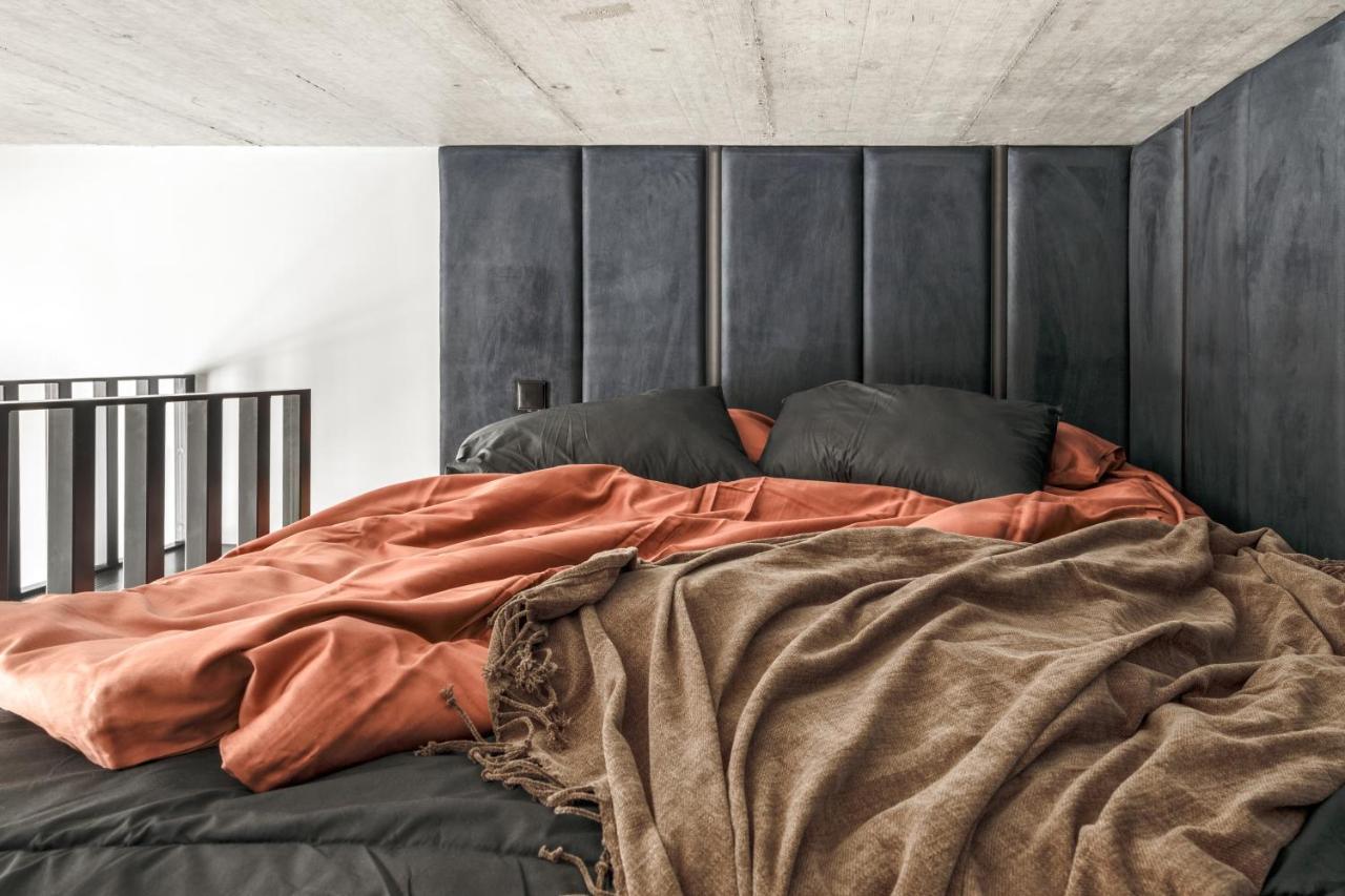 Ivis House Modern Apartment In Vilnius Old Town With Balcony Екстериор снимка