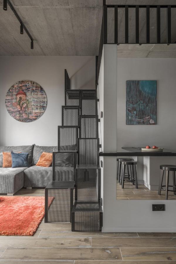 Ivis House Modern Apartment In Vilnius Old Town With Balcony Екстериор снимка