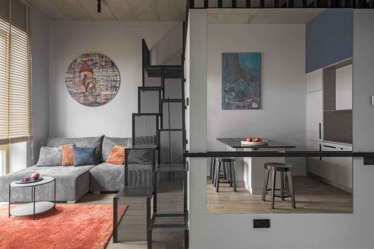 Ivis House Modern Apartment In Vilnius Old Town With Balcony Екстериор снимка