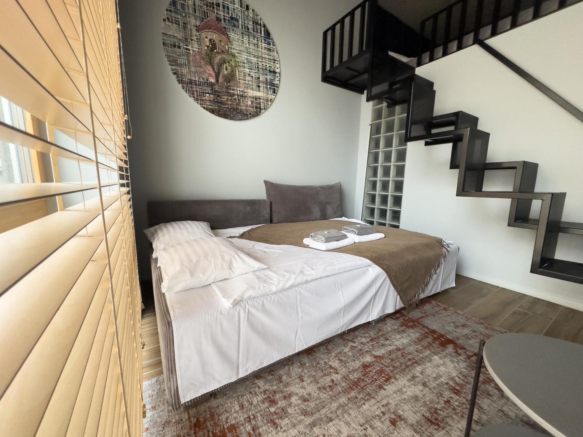 Ivis House Modern Apartment In Vilnius Old Town With Balcony Екстериор снимка